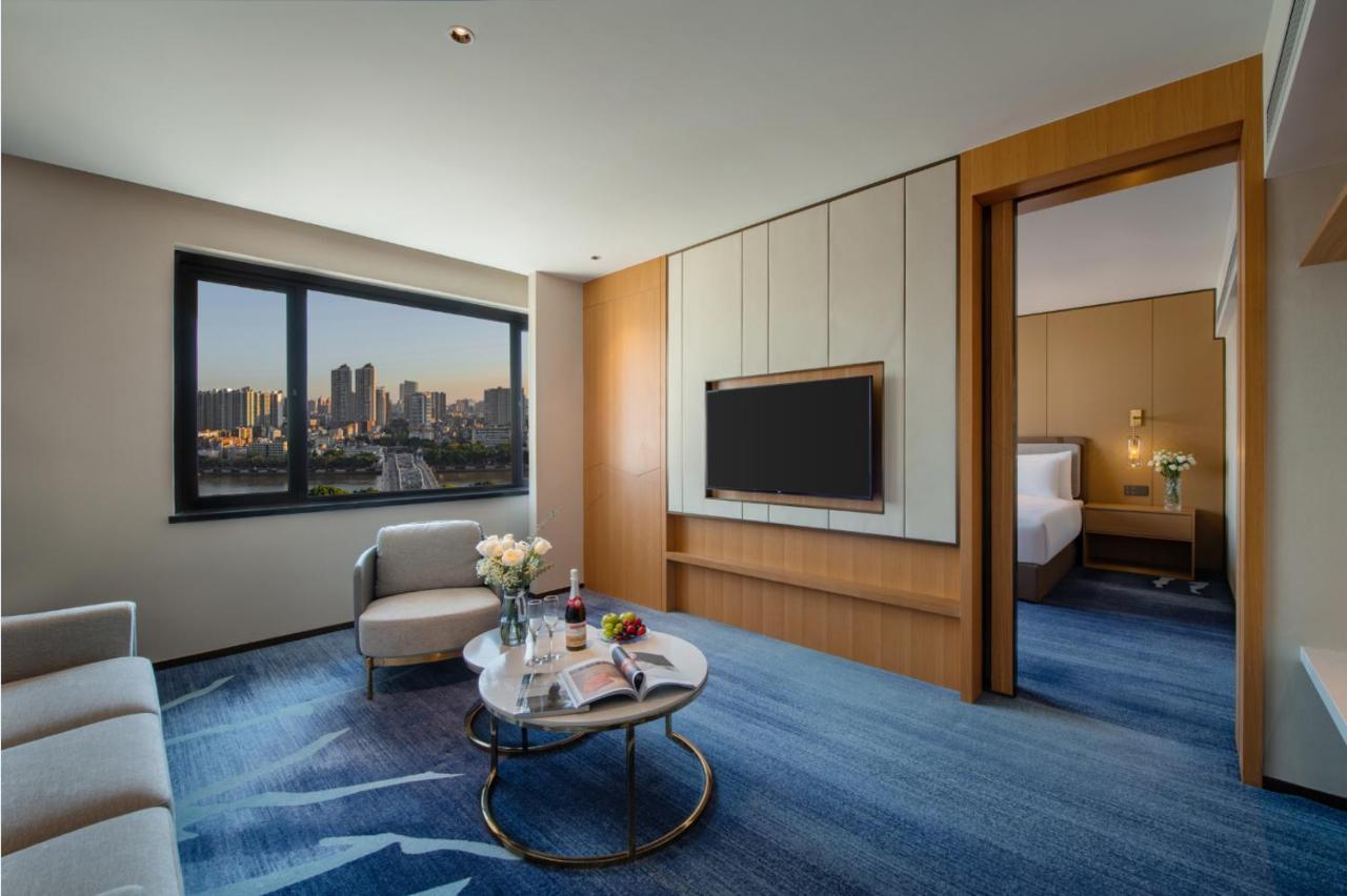 Guangzhou Hotel - Free Shuttle Bus To Exhibition Center During Canton Fair Period Exterior photo