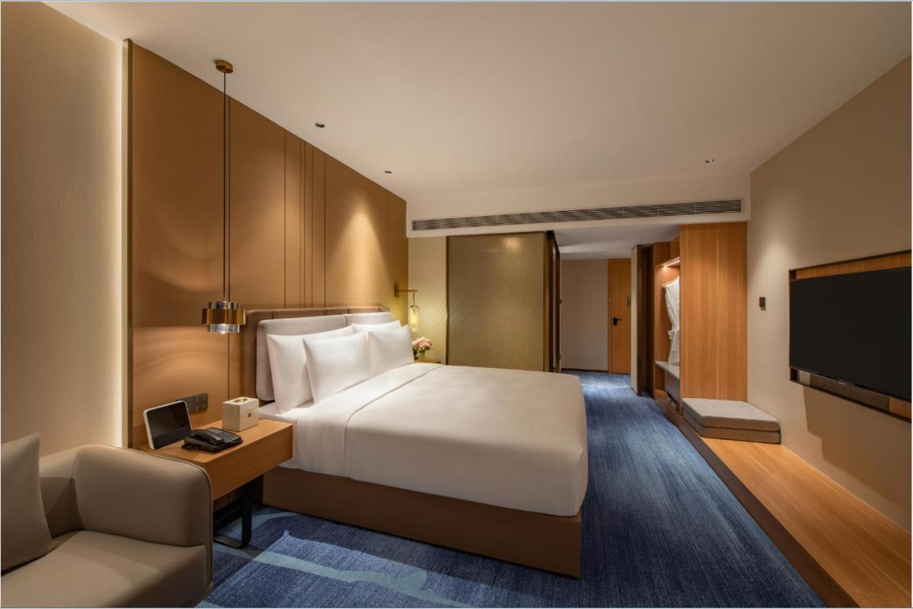 Guangzhou Hotel - Free Shuttle Bus To Exhibition Center During Canton Fair Period Exterior photo